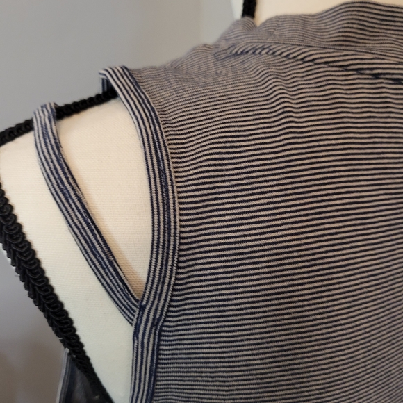 *Volcom* Gray&Blue striped Dress* Sleeveless, A-line type w/cute strapsđź‘— Small - Picture 11 of 16